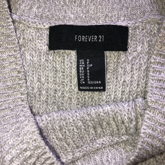 Forever 21 cropped crochet tank top size small - Picture 3 of 3